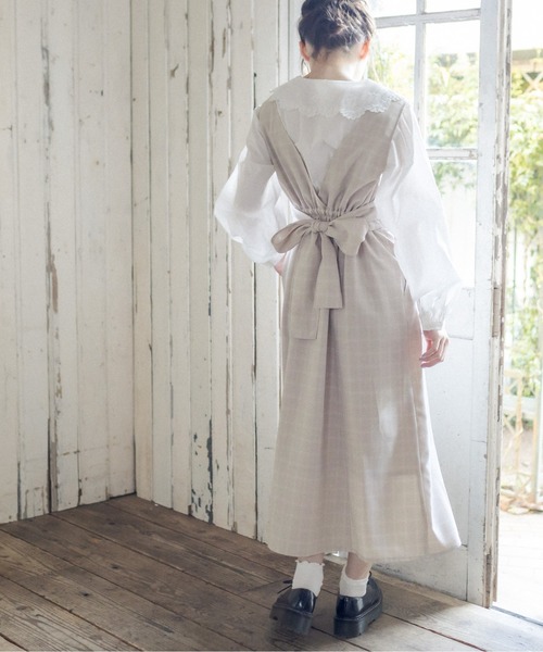 OLIVE des OLIVE(オリーブデオリーブ)の「後ろリボン配色ステッチジャンスカ(ジャンパースカート・レディース・ライトグレー/ブラック/アイボリー/ベージュ系その他・FREE)」の5枚目の写真