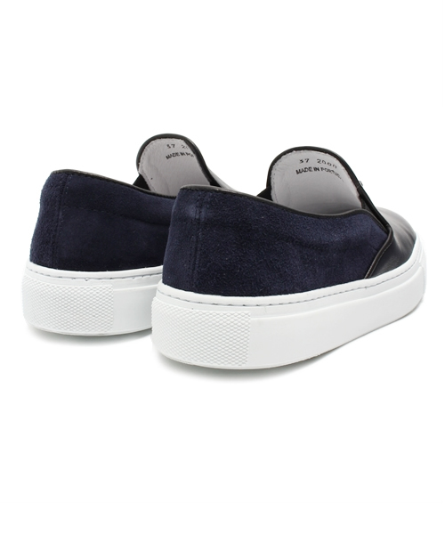 SHIPS for women（シップスフォーウィメン）の「【BAILA10月号掲載】Amb: カーフ×スエード スリッポン（スニーカー・レディース・ネイビー・37/36/35）」の4枚目の写真