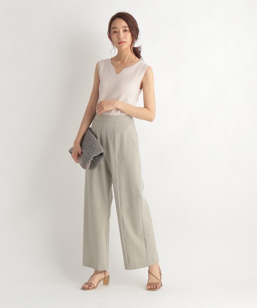 Andemiu（アンデミュウ）の「デコルテ美人ハートネックニットノースリ―ブ948834（Tシャツ/カットソー・レディース・チャコールグレー/ブラック/グリーン・FREE）」の4枚目の写真