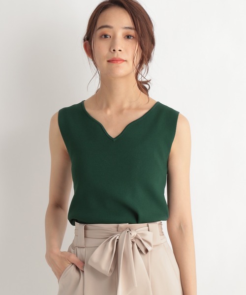 Andemiu（アンデミュウ）の「デコルテ美人ハートネックニットノースリ―ブ948834（Tシャツ/カットソー・レディース・チャコールグレー/ブラック/グリーン・FREE）」の21枚目の写真