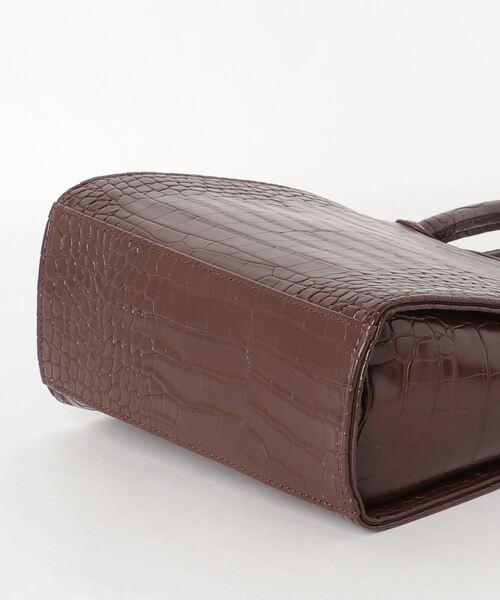 Per sist ence（パーシエンス）の「Per sist ence/パーシエンス　クロコ型押しショルダーバッグ（ショルダーバッグ・レディース・ブラウン/アイボリー・FREE）」の4枚目の写真