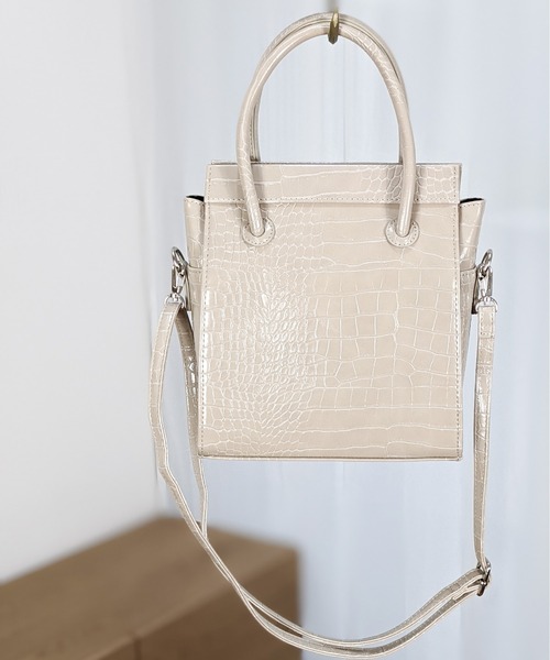 Per sist ence（パーシエンス）の「Per sist ence/パーシエンス　クロコ型押しショルダーバッグ（ショルダーバッグ・レディース・ブラウン/アイボリー・FREE）」の8枚目の写真