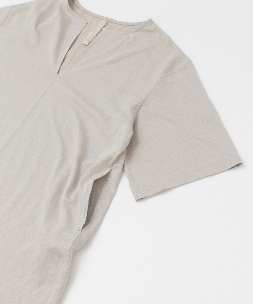 siiwa（シーワ）の「siiwa　リネンエステルスキッパーワンピース（ワンピース・レディース・ナチュラル/ネイビー・ONE）」の5枚目の写真