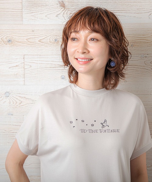 DECOY SINCE 1981（デコイシンスイチキュウハチイチ）の「刺しゅうロゴカットソー（Tシャツ/カットソー・レディース・オレンジ/チャコールグレー/ベージュ・L/M）」の18枚目の写真
