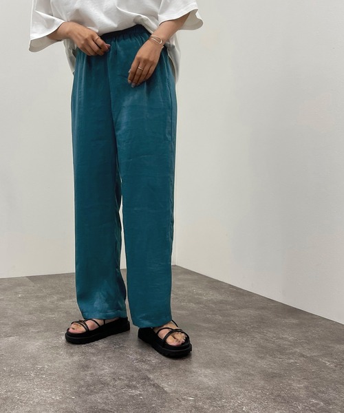apres jour mignon（アプレジュールミニョン）の「サテンイージーパンツ【ZOZOTOWN限定アイテム】【6PO】（その他パンツ・レディース・グリーン/ブルー/オレンジ・X-LARGE/MEDIUM/SMALL）」の11枚目の写真