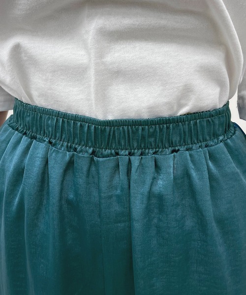 apres jour mignon（アプレジュールミニョン）の「サテンイージーパンツ【ZOZOTOWN限定アイテム】【6PO】（その他パンツ・レディース・グリーン/ブルー/オレンジ・X-LARGE/MEDIUM/SMALL）」の18枚目の写真