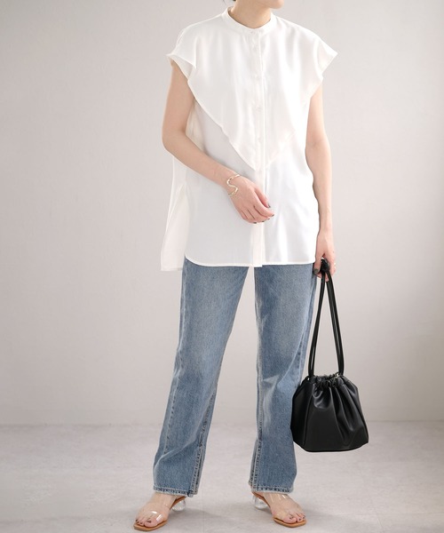 ANDJ(アンドジェイ)の「ケープカラートロピカルブラウス(シャツ/ブラウス・レディース・ホワイト/オレンジ/ブラック・M)」の4枚目の写真