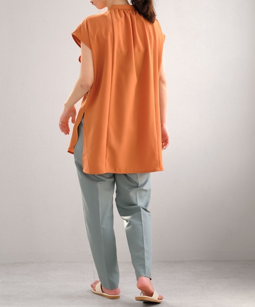 ANDJ(アンドジェイ)の「ケープカラートロピカルブラウス(シャツ/ブラウス・レディース・ホワイト/オレンジ/ブラック・M)」の13枚目の写真