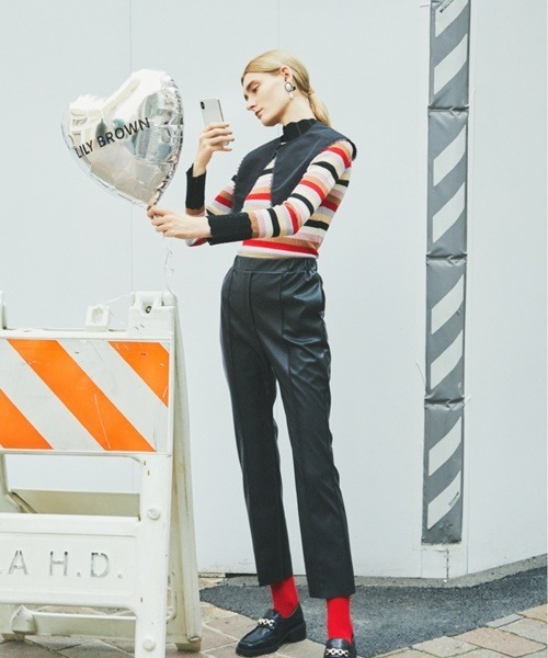 LILY BROWN（リリーブラウン）の「2wayゴシックローファー（ローファー・レディース・オフホワイト/ボルドー/ブラック・LARGE/MEDIUM/SMALL）」の10枚目の写真