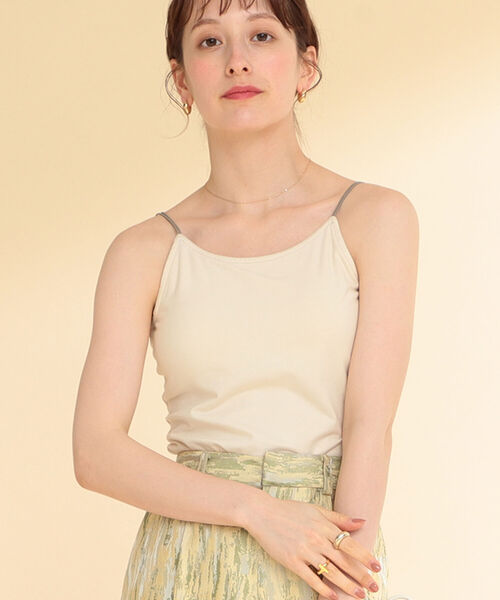 Ray BEAMS(レイビームス)の「Ray BEAMS / Wストラップ カップ付き キャミソール(キャミソール・レディース・アイボリー/パープル/グリーン/ブラック・ONE SIZE)」の7枚目の写真