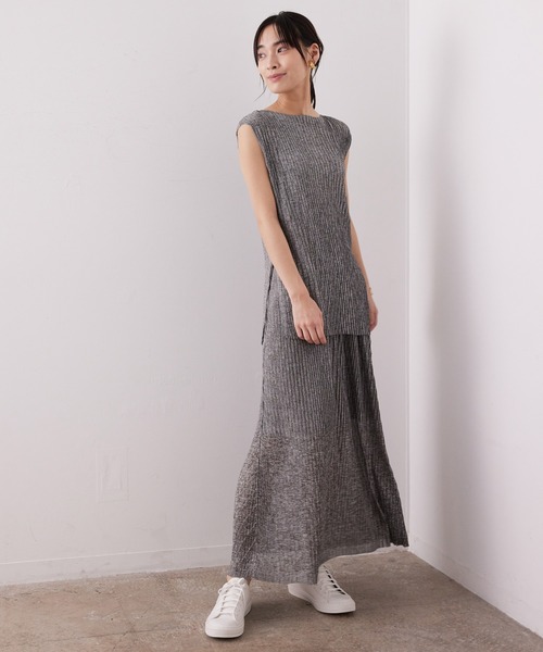 SALON adam et rope'（サロン アダム エ ロペ）の「【セットアップ対応】ホールガーメントニットプリーツプルオーバー（Tシャツ/カットソー・レディース・グレー/ベージュ・FREE）」の11枚目の写真