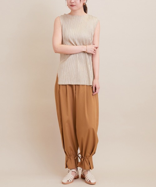 SALON adam et rope'（サロン アダム エ ロペ）の「【セットアップ対応】ホールガーメントニットプリーツプルオーバー（Tシャツ/カットソー・レディース・グレー/ベージュ・FREE）」の13枚目の写真