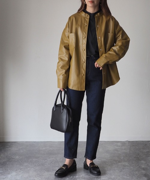 Riberry(リベリー)の「スタンドカラーシャツジャケット(ライダースジャケット・レディース・ブラック/オリーブ/アイボリー・MEDIUM)」の14枚目の写真