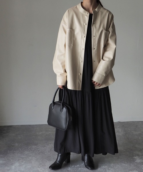 Riberry(リベリー)の「スタンドカラーシャツジャケット(ライダースジャケット・レディース・ブラック/オリーブ/アイボリー・MEDIUM)」の10枚目の写真