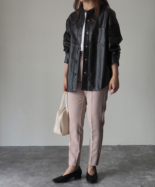 Riberry(リベリー)の「スタンドカラーシャツジャケット(ライダースジャケット・レディース・ブラック/オリーブ/アイボリー・MEDIUM)」の6枚目の写真