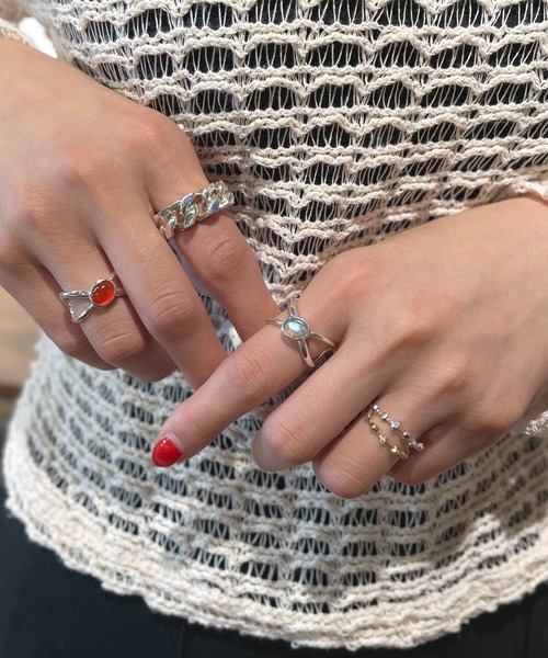 D.U.E(ディー・ユー・イー)の「D.U.E カボションクロスシルバーリング(リング・レディース・ライトグレー/レッド・FREE)」の10枚目の写真