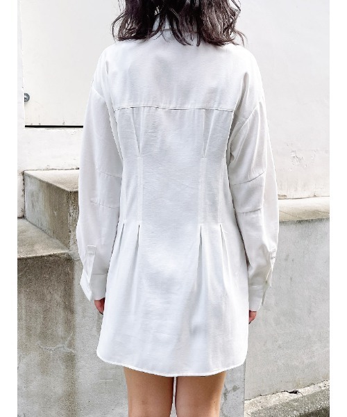 ENVYM（アンビー）の「ウエストタックＳＨ（シャツ/ブラウス・レディース・ホワイト/ブラック・FREE）」の7枚目の写真