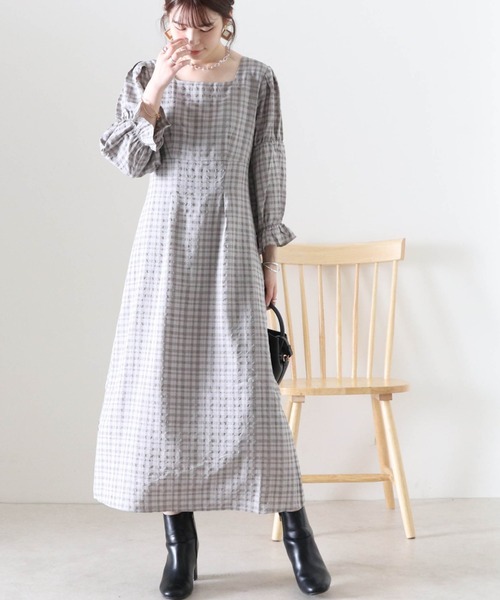 Cheek(チーク)の「キャンディースリーブチェックワンピース(ワンピース・レディース・ピンク/ブルー/グレイッシュベージュ・FREE)」の10枚目の写真