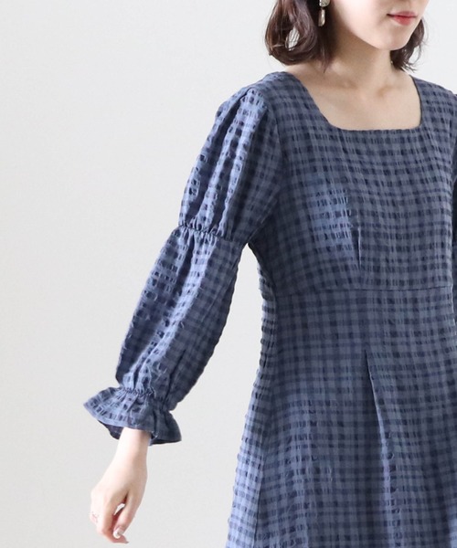 Cheek(チーク)の「キャンディースリーブチェックワンピース(ワンピース・レディース・ピンク/ブルー/グレイッシュベージュ・FREE)」の11枚目の写真