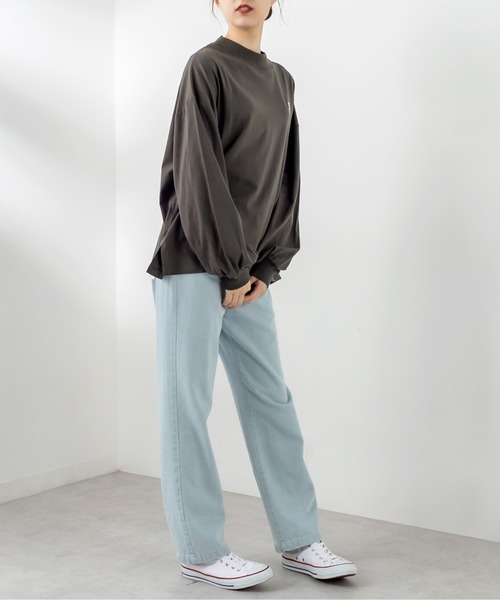 OLIVE des OLIVE（オリーブデオリーブ）の「モックネックLOVE　ロンT（Tシャツ/カットソー・レディース・ベージュ/パープル/オフホワイト/スミクロ/ライトブラウン・FREE）」の9枚目の写真