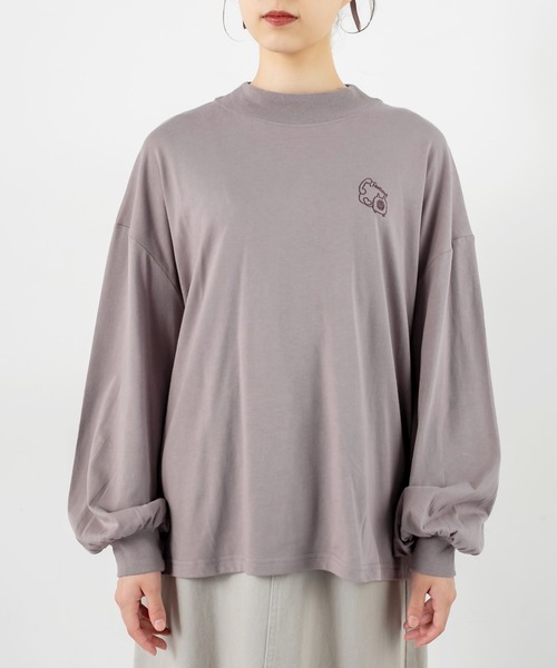 OLIVE des OLIVE（オリーブデオリーブ）の「モックネックLOVE　ロンT（Tシャツ/カットソー・レディース・ベージュ/パープル/オフホワイト/スミクロ/ライトブラウン・FREE）」の17枚目の写真