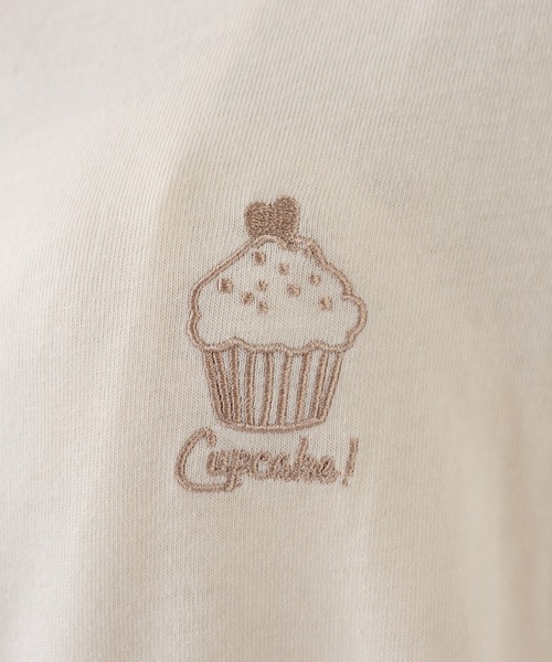 OLIVE des OLIVE（オリーブデオリーブ）の「モックネックLOVE　ロンT（Tシャツ/カットソー・レディース・ベージュ/パープル/オフホワイト/スミクロ/ライトブラウン・FREE）」の8枚目の写真