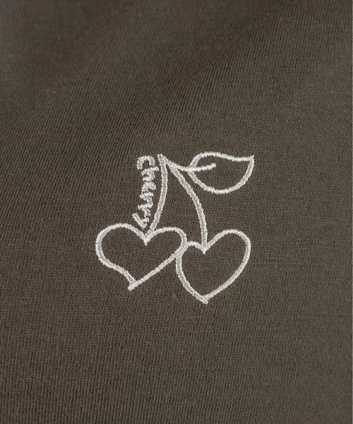 OLIVE des OLIVE（オリーブデオリーブ）の「モックネックLOVE　ロンT（Tシャツ/カットソー・レディース・ベージュ/パープル/オフホワイト/スミクロ/ライトブラウン・FREE）」の15枚目の写真