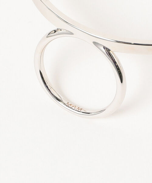 Ray BEAMS（レイビームス）の「MAM / Big Circle リング（リング・レディース・ゴールド/シルバー・ONE SIZE）」の4枚目の写真