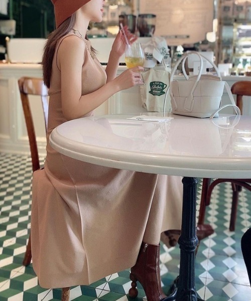 EIMY ISTOIRE（エイミーイストワール）の「ボールヒールスクエアショートブーツ（ブーツ・レディース・ホワイト/ブラック/ベージュ/ブラウン・SMALL/MEDIUM/LARGE）」の14枚目の写真