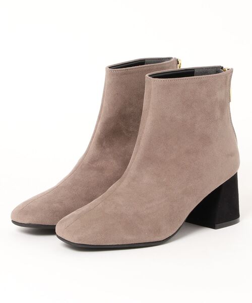 AGOSTO（アゴスト）の「チャンキーヒールスクエアーショートブーツ（ブーツ・レディース・ダークブラウン/グレー・S/L）」の2枚目の写真