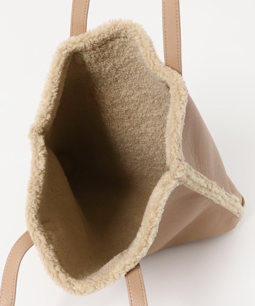 SENSE OF PLACE by URBAN RESEARCH(センスオブプレイスバイアーバンリサーチ)の「リバーシブルムートントートバッグ(トートバッグ・レディース・ブラック/ブラウン/モカ・ONE)」の6枚目の写真