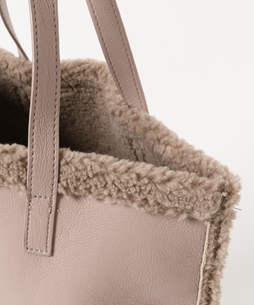 SENSE OF PLACE by URBAN RESEARCH(センスオブプレイスバイアーバンリサーチ)の「リバーシブルムートントートバッグ(トートバッグ・レディース・ブラック/ブラウン/モカ・ONE)」の5枚目の写真
