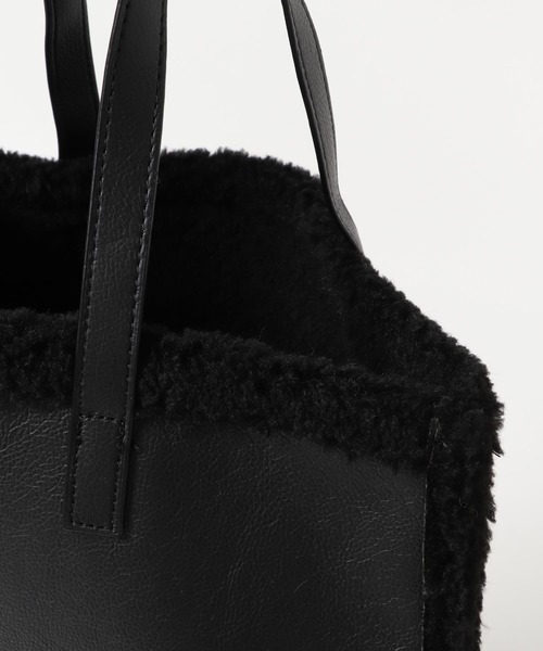 SENSE OF PLACE by URBAN RESEARCH(センスオブプレイスバイアーバンリサーチ)の「リバーシブルムートントートバッグ(トートバッグ・レディース・ブラック/ブラウン/モカ・ONE)」の4枚目の写真