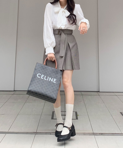 titty＆Co. PETIT by poyo（ティティーアンドコープティバイポヨ）の「【titty&Co. PETIT by POYO】ビックリボンブラウス（シャツ/ブラウス・レディース・ホワイト・FREE）」の2枚目の写真