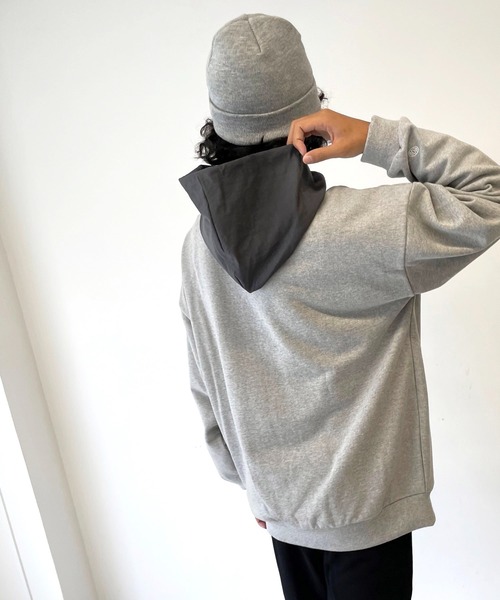 CANAL JEAN(キャナルジーン)の「PEACEOUT ENJOY(ピースアウトエンジョイ) 切り替え裏毛パーカー(パーカー・レディース・グレー・ONE SIZE)」の14枚目の写真