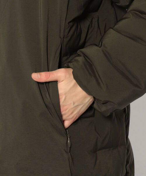 AVIREX（アヴィレックス）の「【AVI-TEX】フレキシブル ダウン ジャケット / FLEXIBLE DOWN COAT / アヴィレックス / AVIREX（ダウンジャケット/コート・メンズ・オリーブ/ブラック・LARGE/XX-LARGE/X-LARGE/MEDIUM）」の13枚目の写真