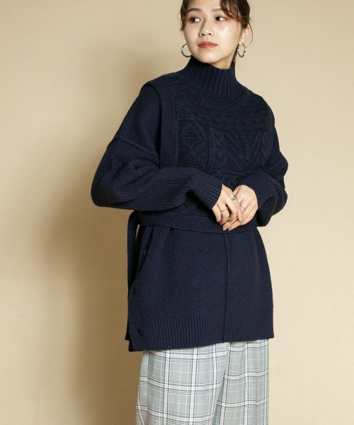 KBF（ケイビーエフ）の「アウトリンキングサイドボタンニット（ニット/セーター・レディース・ベージュ/ネイビー/アイボリー・ONE）」の18枚目の写真