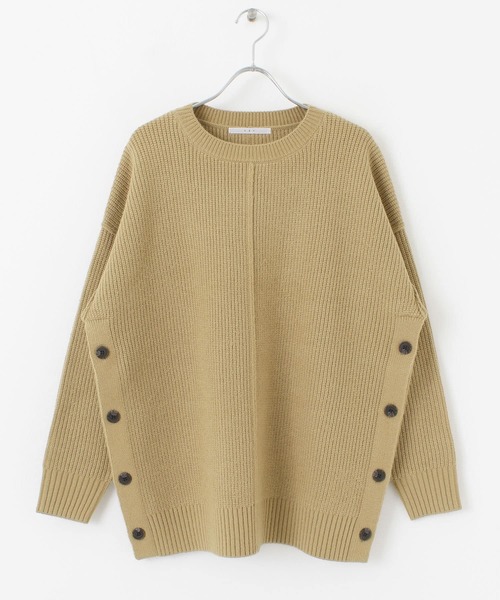 KBF（ケイビーエフ）の「アウトリンキングサイドボタンニット（ニット/セーター・レディース・ベージュ/ネイビー/アイボリー・ONE）」の10枚目の写真