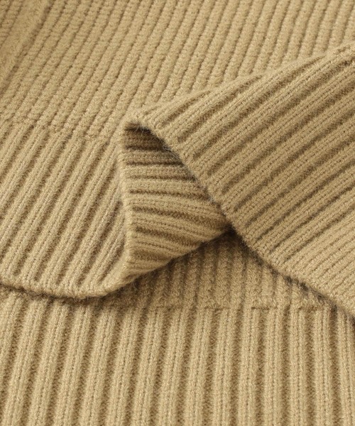 KBF（ケイビーエフ）の「アウトリンキングサイドボタンニット（ニット/セーター・レディース・ベージュ/ネイビー/アイボリー・ONE）」の6枚目の写真