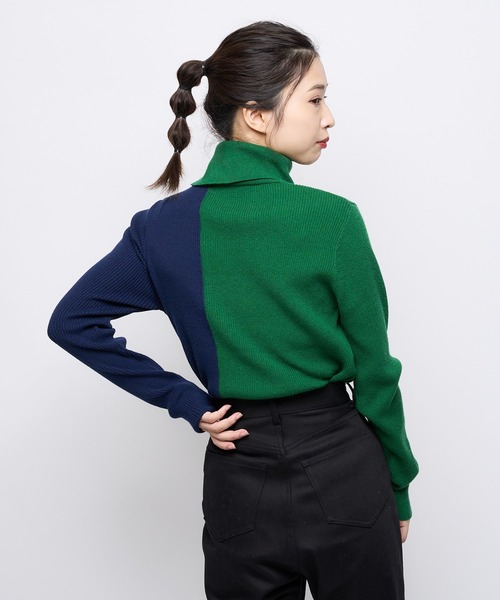 CIAOPANIC（チャオパニック）の「2トーンタートルネックプルオーバー（ニット/セーター・レディース・ブラック/グリーン/アイボリー・FREE）」の10枚目の写真