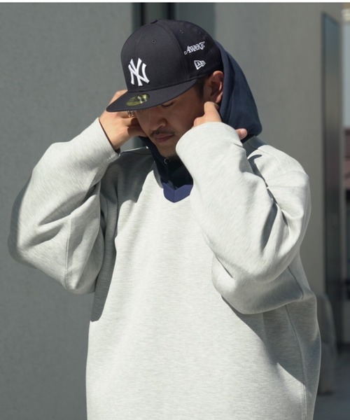 BEAVER(ビーバー)の「FAZZURA/ファズラ HOCKEY LONG SLEEVE ホッケーロングスリーブ(Tシャツ/カットソー・メンズ・ブラック/グレー・1/2)」の1枚目の写真