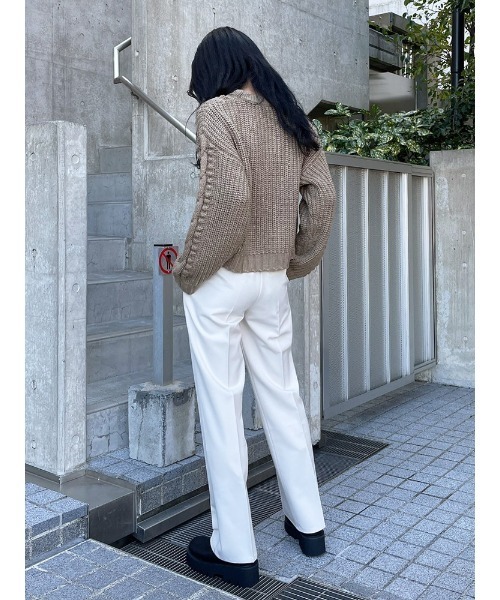 ENVYM(アンビー)の「センタープレスストレートPT(その他パンツ・レディース・ブラック/ブラウン/アイボリー・SMALL/MEDIUM)」の13枚目の写真