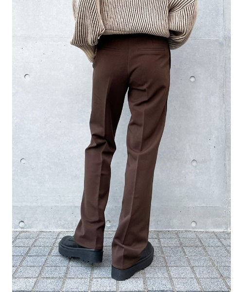 ENVYM(アンビー)の「センタープレスストレートPT(その他パンツ・レディース・ブラック/ブラウン/アイボリー・SMALL/MEDIUM)」の19枚目の写真