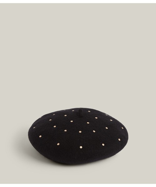 ALLSAINTS（オールセインツ）の「MAIA STUDDED BERET | MAIA STUDDED ベレー帽（ハンチング/ベレー帽・レディース・ブラック系・ONE SIZE）」の5枚目の写真