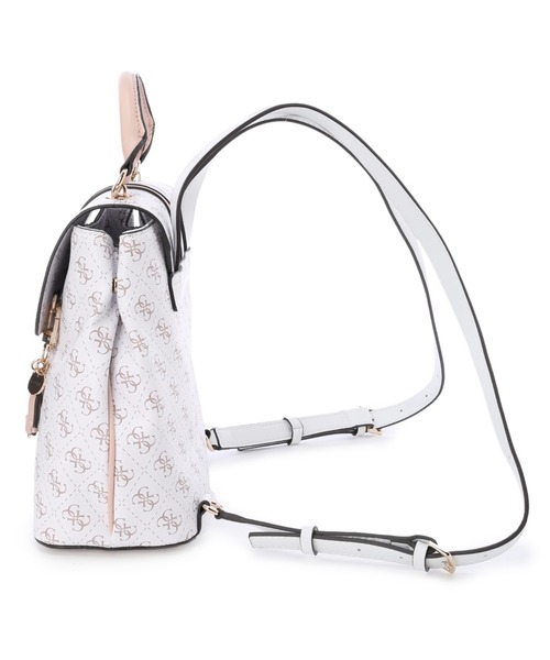 Guess(ゲス)の「KASINTA Flap Backpack(バックパック/リュック・レディース・ブラウン/ホワイト・ONE SIZE)」の4枚目の写真