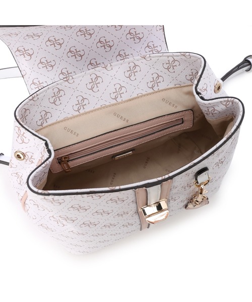 Guess(ゲス)の「KASINTA Flap Backpack(バックパック/リュック・レディース・ブラウン/ホワイト・ONE SIZE)」の8枚目の写真