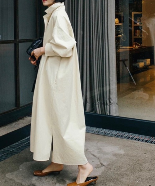 sakishimatokyo（サキシマトーキョー）の「【ZOZO限定】「オーバーシャツワンピース」（シャツワンピース・レディース・ベージュ/アイボリー・FREE）」の4枚目の写真