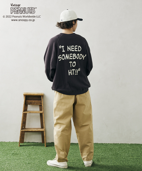 Vintage PEANUTS（ビンテージピーナッツ）の「【PEANUTS×SPORTS WEAR】別注 オーバーサイズ プリントスウェット（スウェット・メンズ・ブラック/グレー/ナチュラル/ネイビー/パープル・MEDIUM/LARGE/X-LARGE）」の15枚目の写真