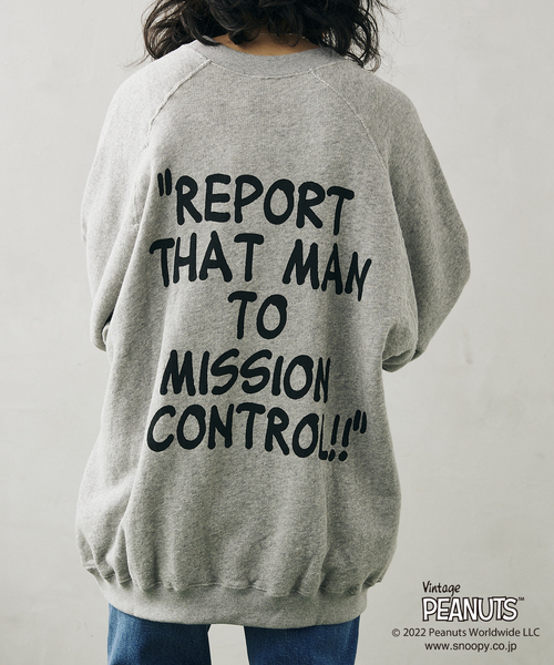 Vintage PEANUTS（ビンテージピーナッツ）の「【PEANUTS×SPORTS WEAR】別注 オーバーサイズ プリントスウェット（スウェット・メンズ・ブラック/グレー/ナチュラル/ネイビー/パープル・MEDIUM/LARGE/X-LARGE）」の9枚目の写真