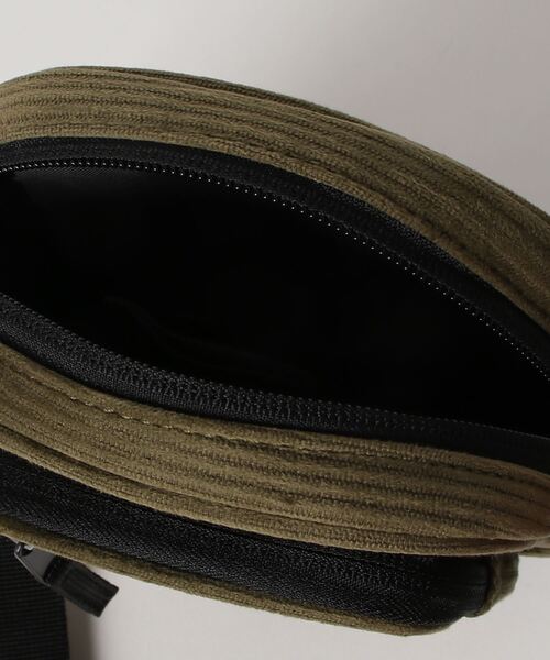 RVCA（ルーカ）の「RVCA メンズ  UTILITY POUCH バッグ【2022年春夏モデル】/ルーカポーチショルダー（ショルダーバッグ・メンズ・カモフラージュ/ブラウン系その他・FREE）」の5枚目の写真